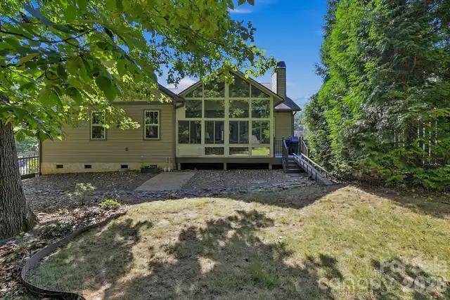 Listing Photo 32