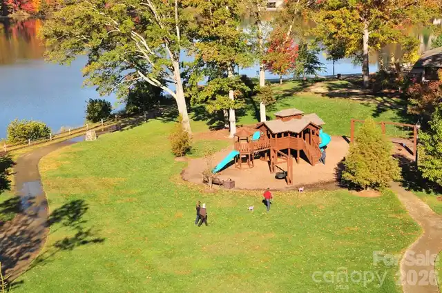 Listing Photo 42