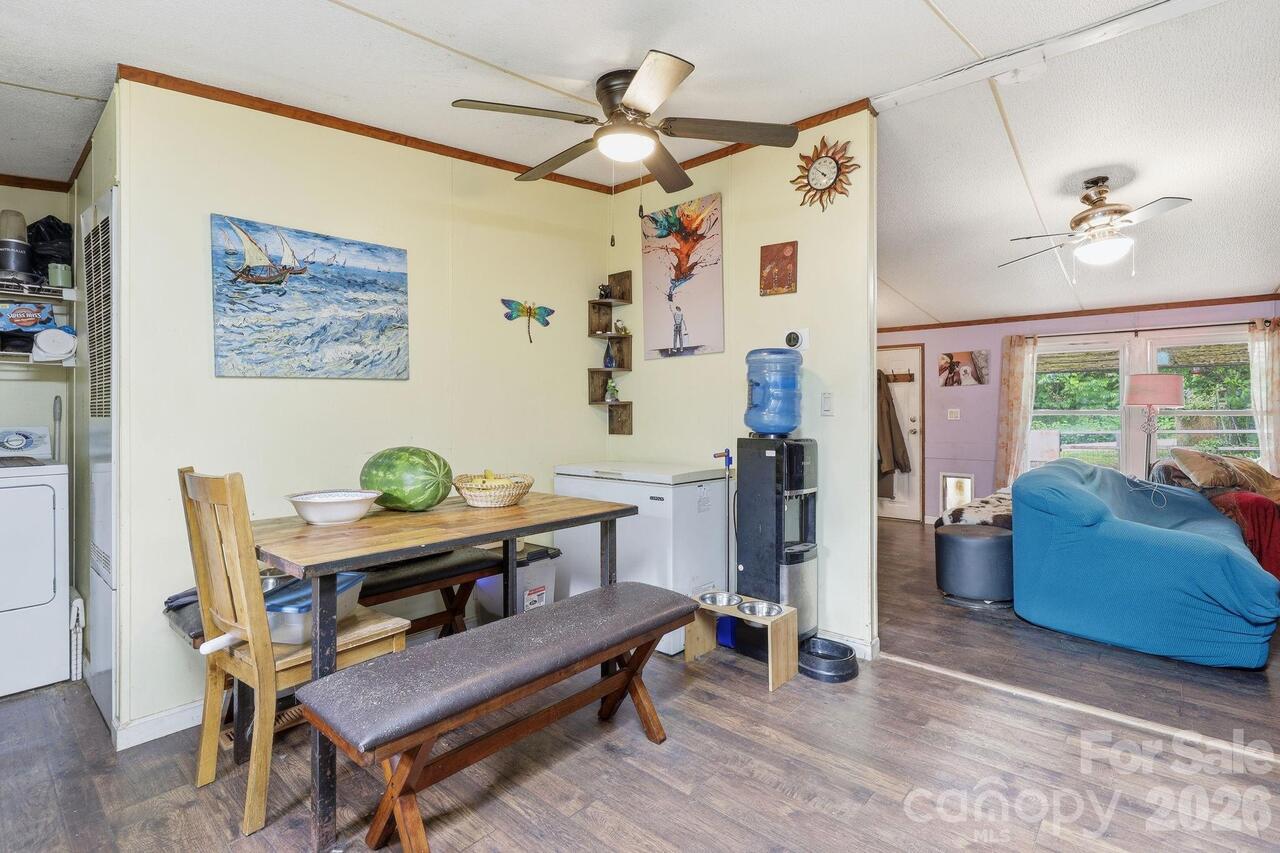 Listing Photo 15
