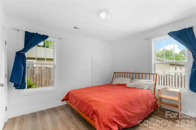 Listing Photo 19