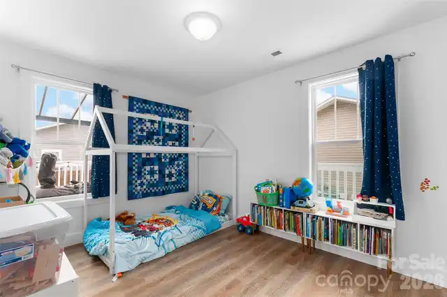 Listing Photo 21