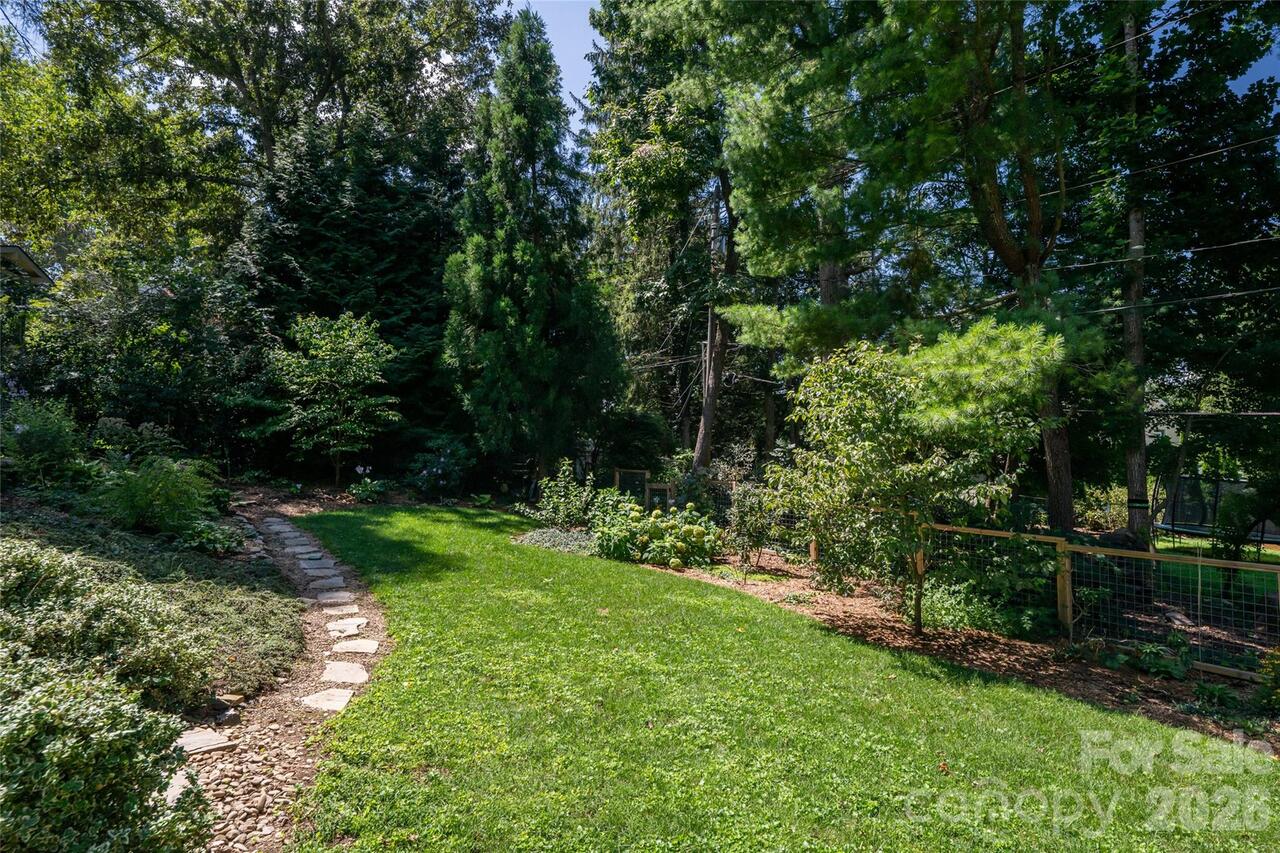 Listing Photo 41