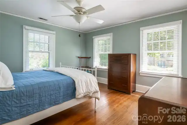 Listing Photo 19