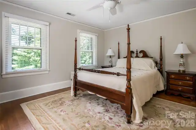 Listing Photo 25