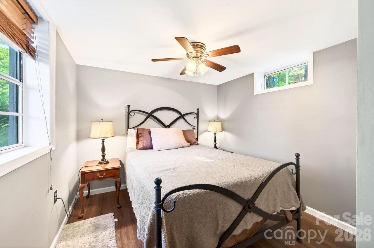 Listing Photo 21