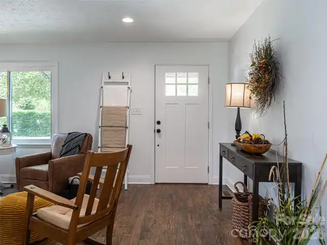 Listing Photo 7
