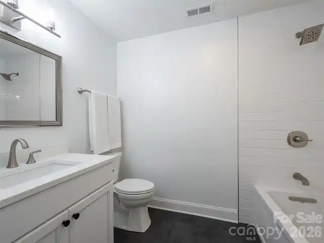 Listing Photo 24