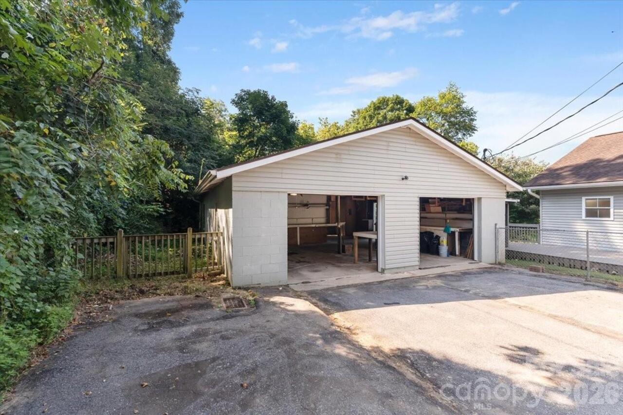 Listing Photo 27