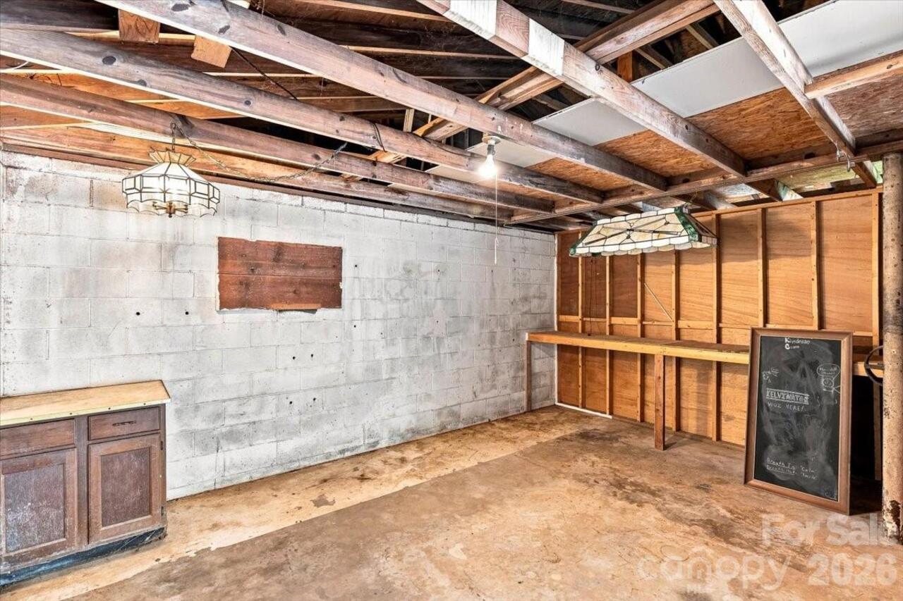 Listing Photo 29