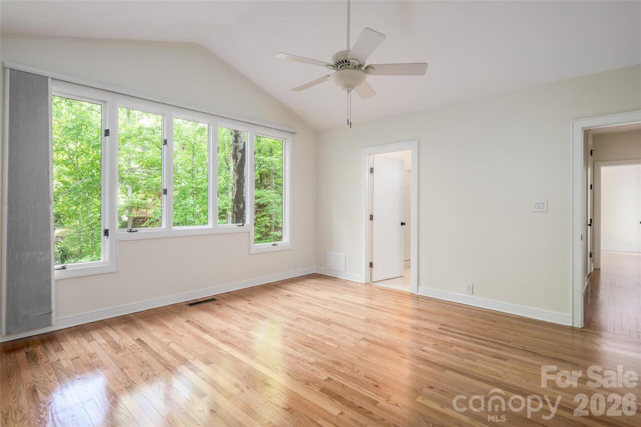 Listing Photo 20