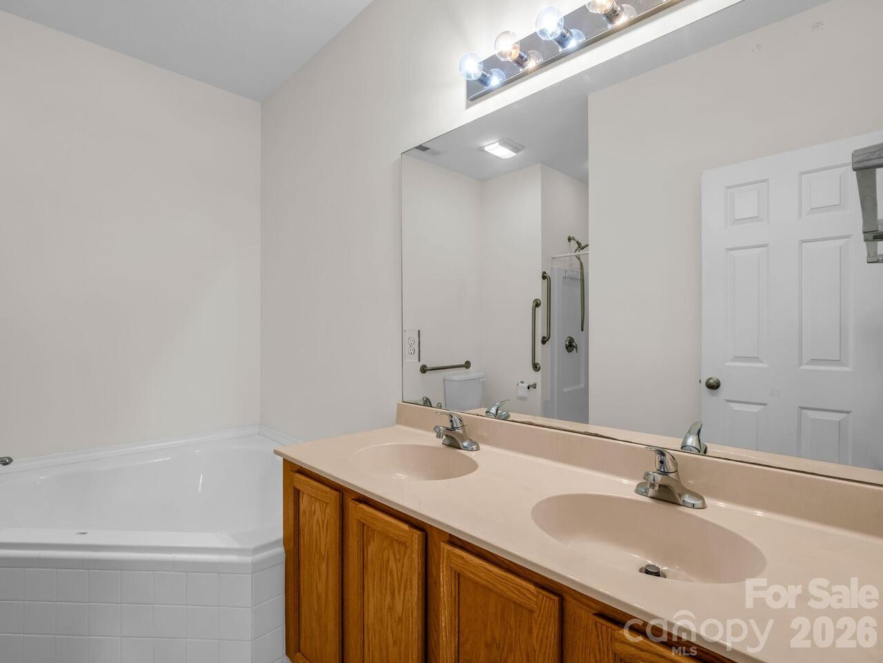 Listing Photo 19