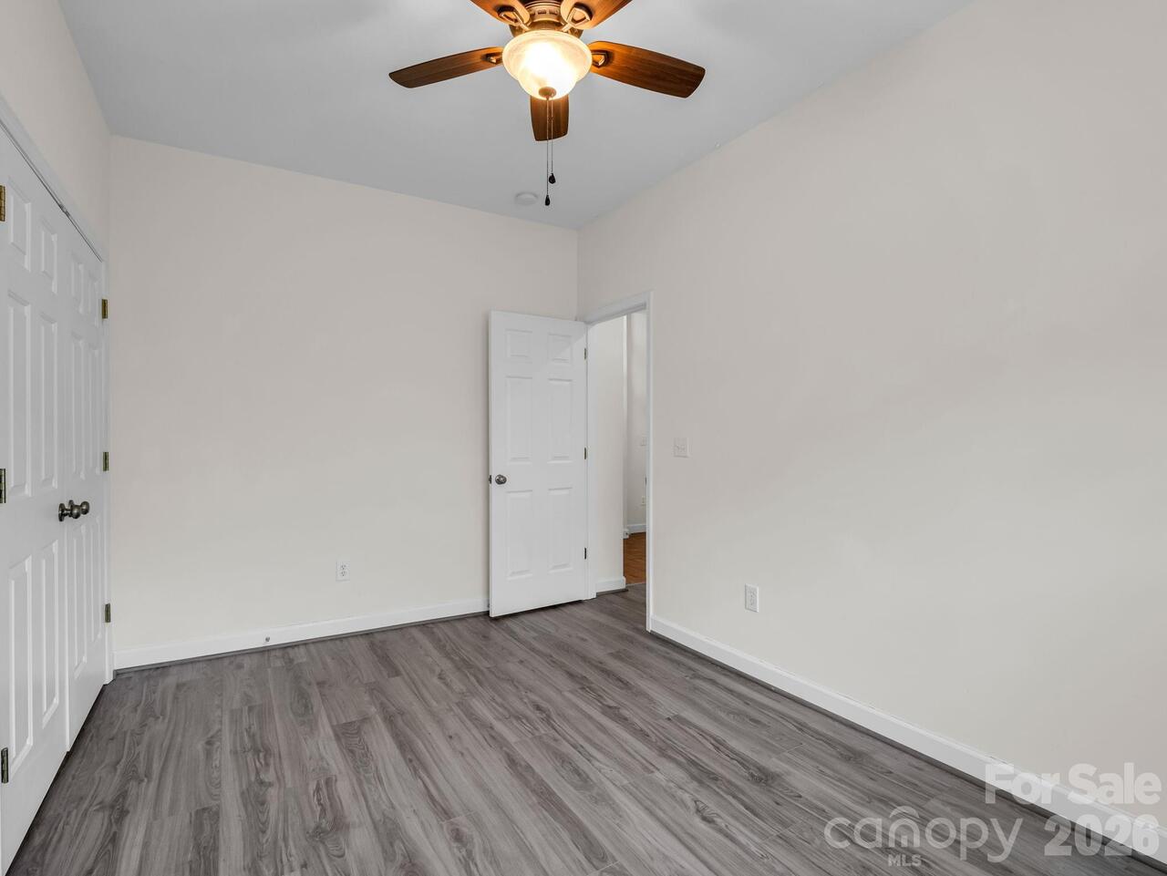 Listing Photo 20
