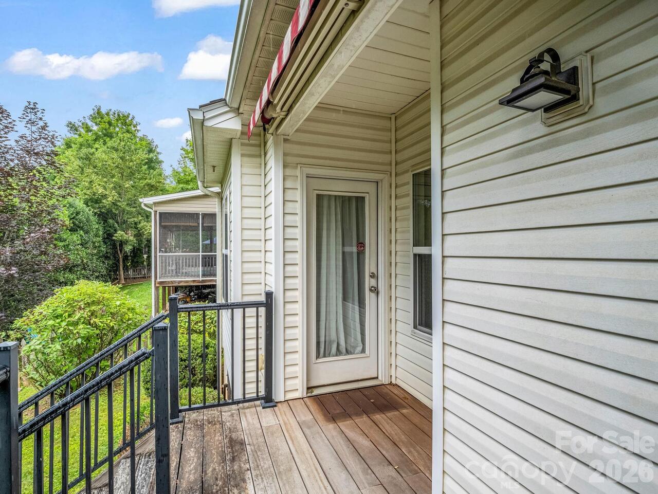 Listing Photo 32