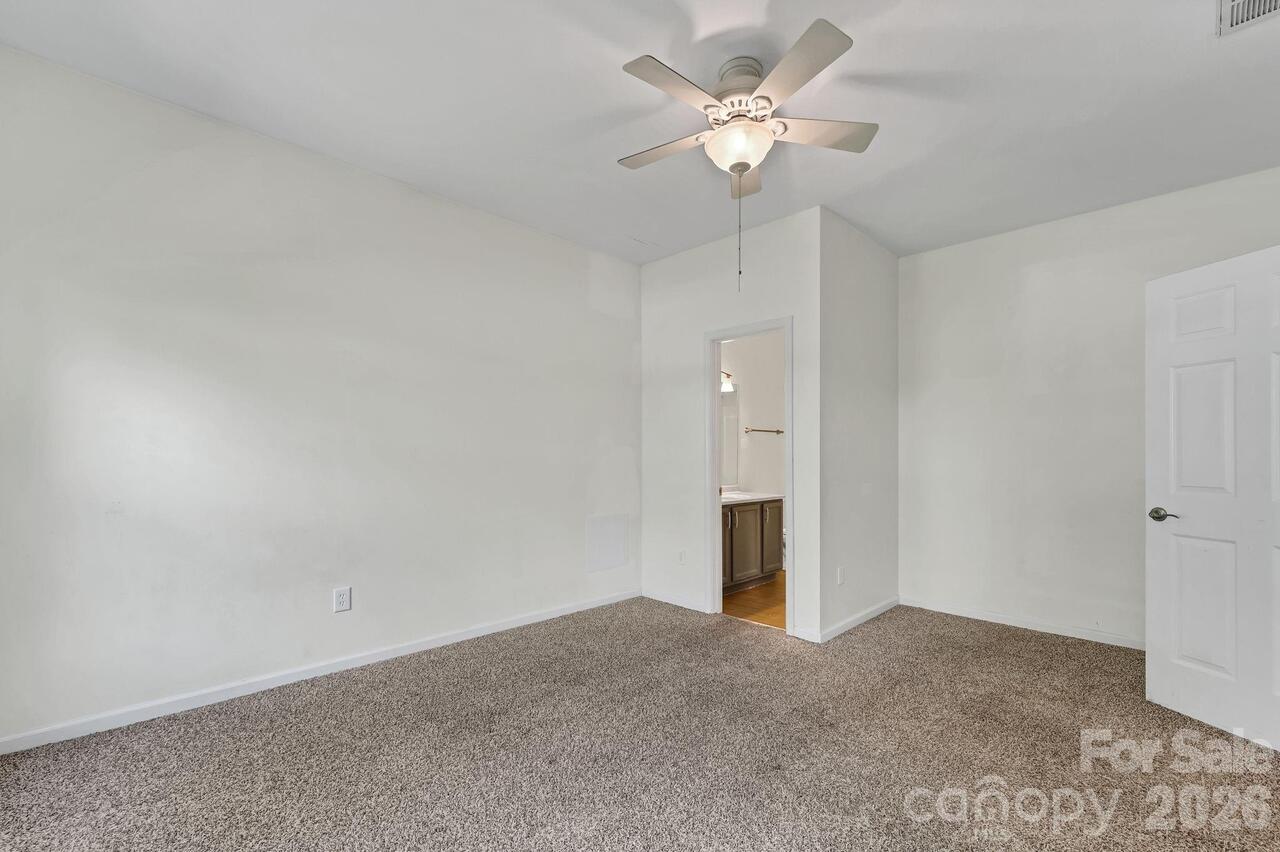 Listing Photo 24