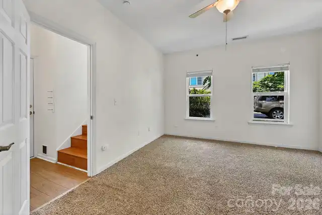 Listing Photo 24