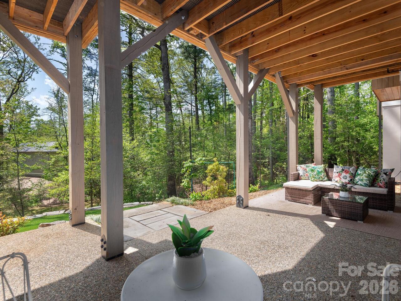 Listing Photo 33
