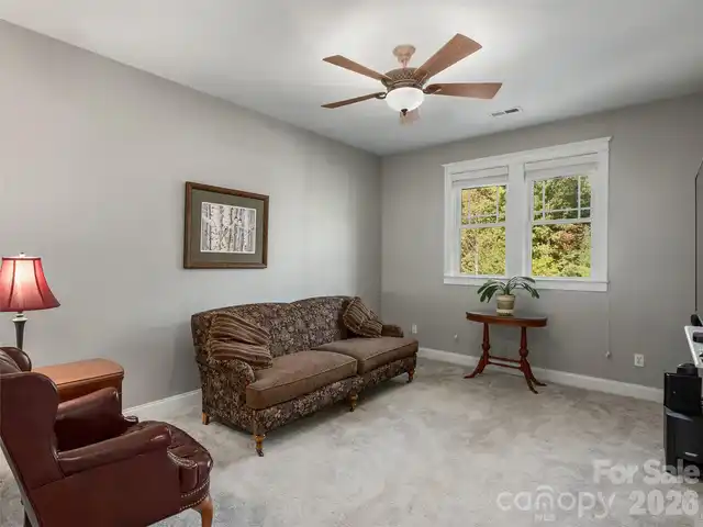 Listing Photo 30