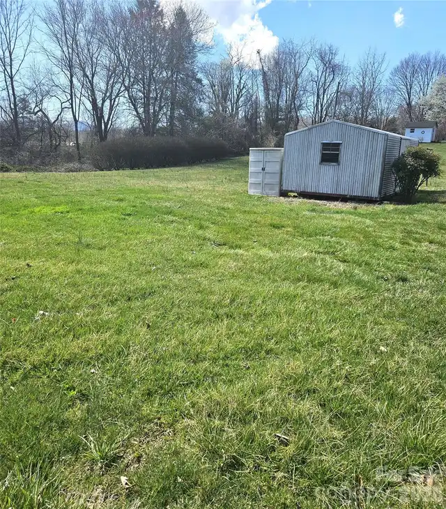 Listing Photo 13