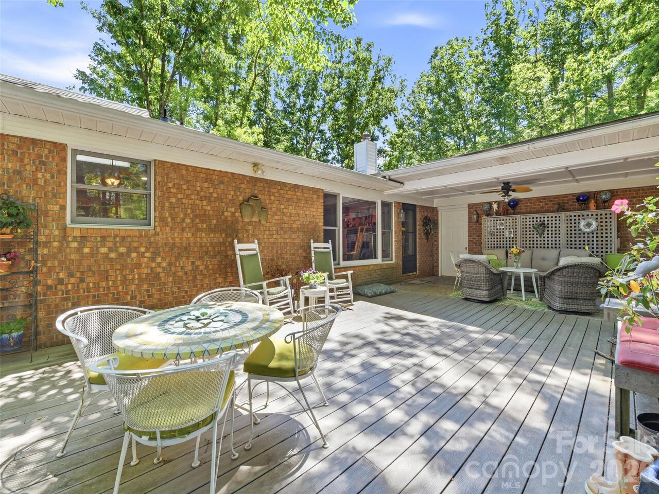 Listing Photo 29