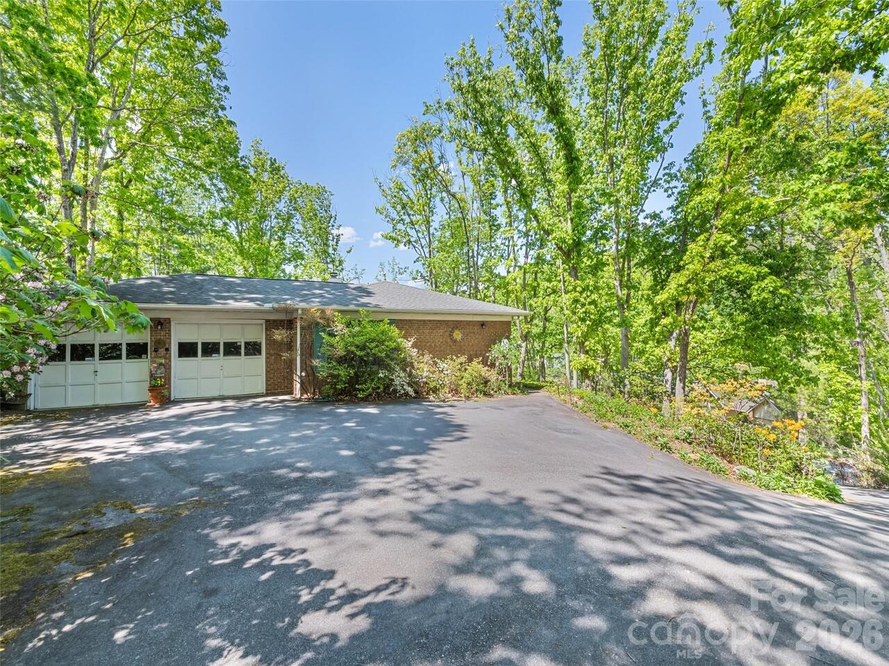 Listing Photo 33
