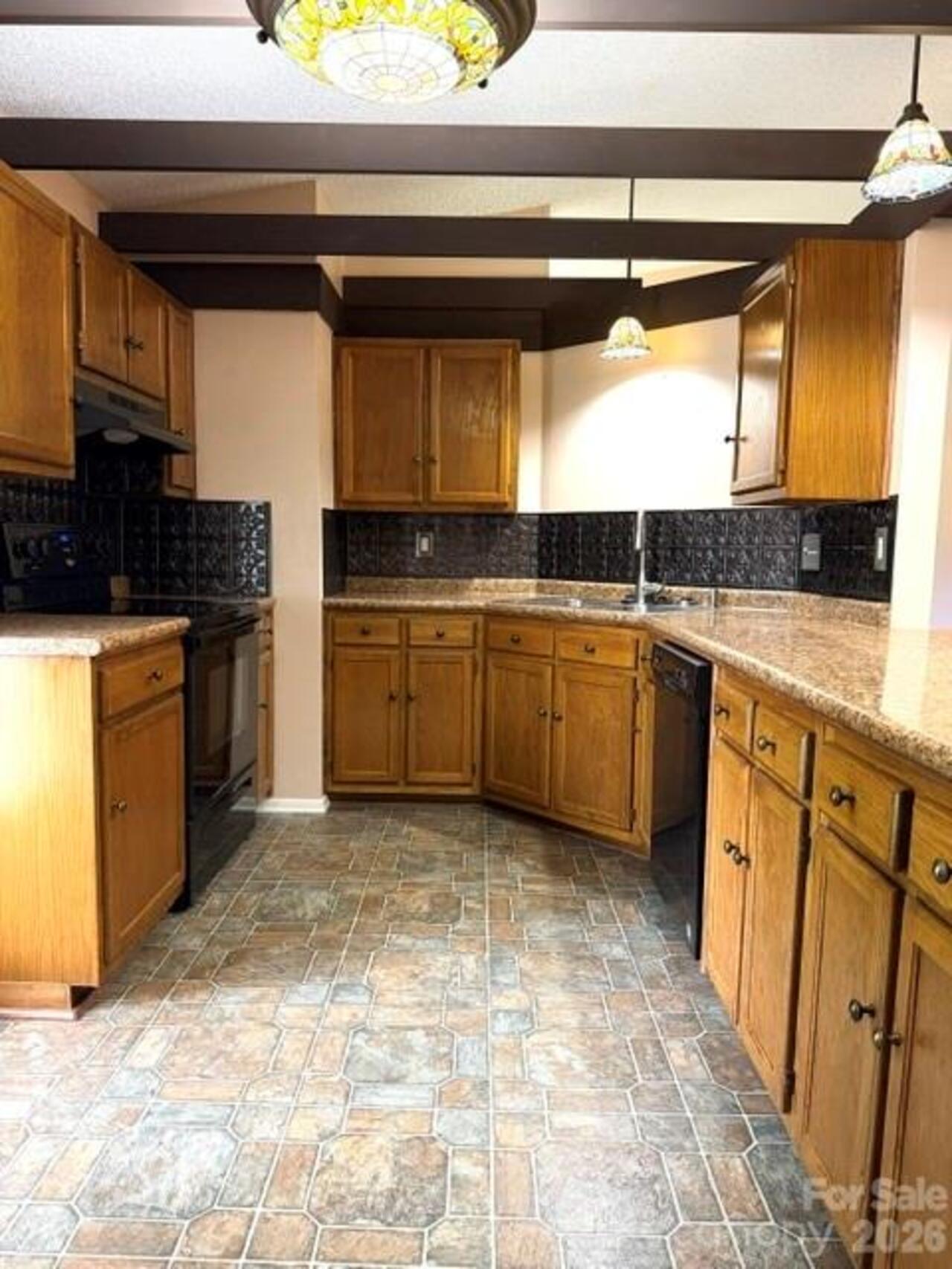 Listing Photo 29