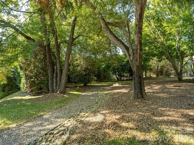 Listing Photo 29
