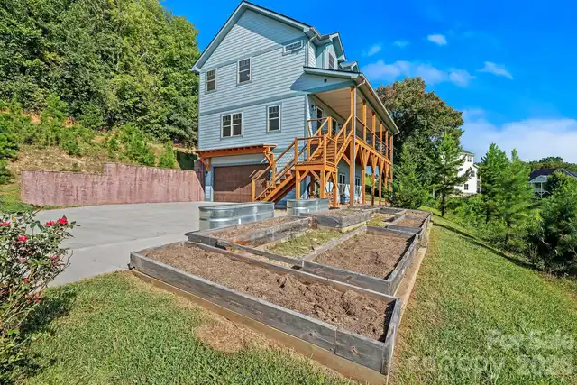 Listing Photo 42