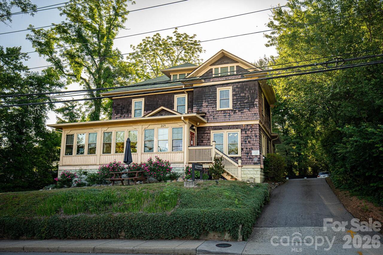 Listing Photo 16
