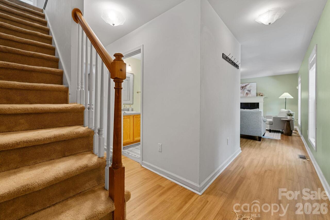 Listing Photo 16