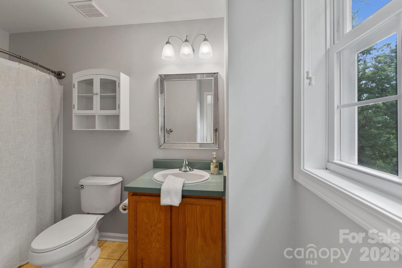 Listing Photo 21