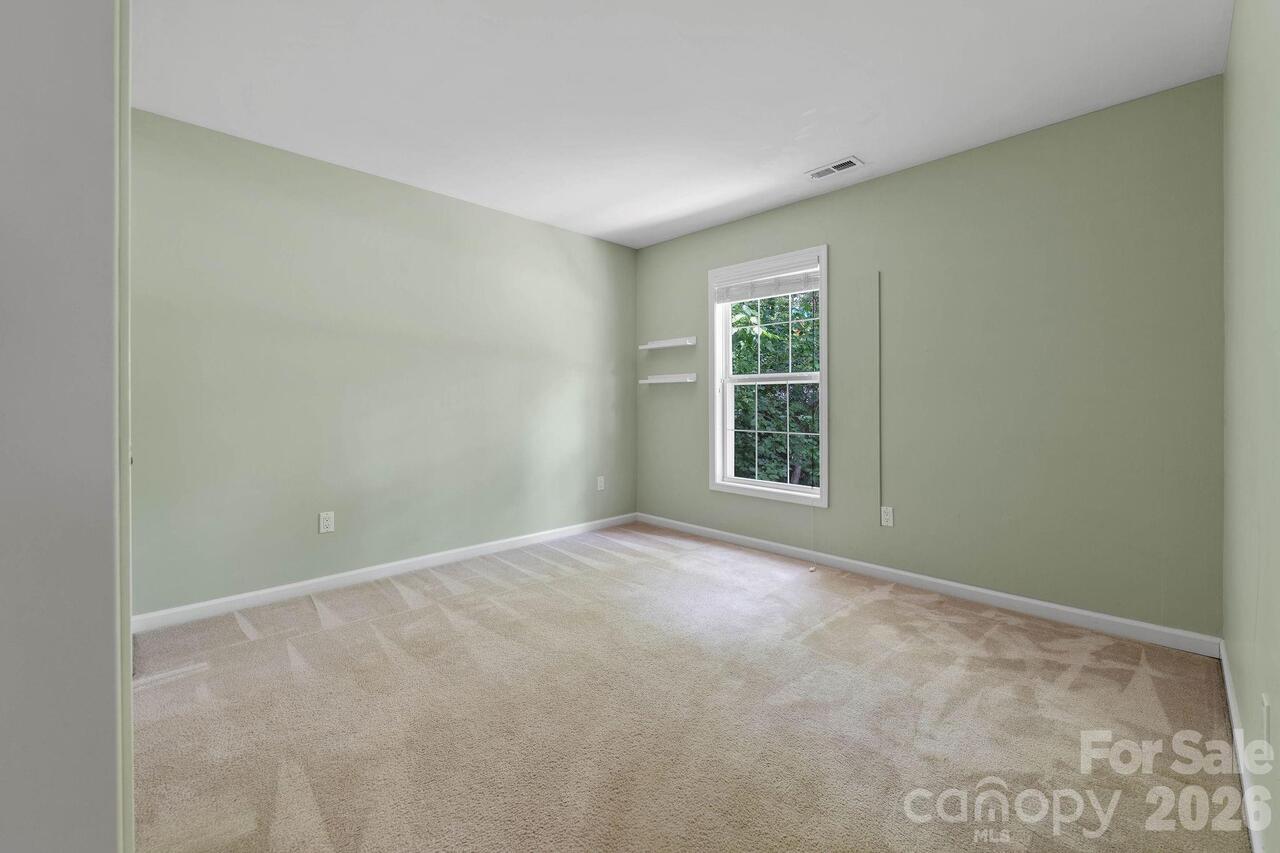 Listing Photo 25