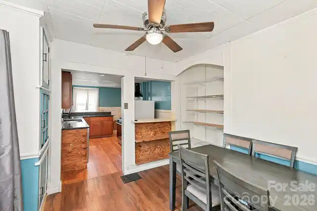 Listing Photo 5