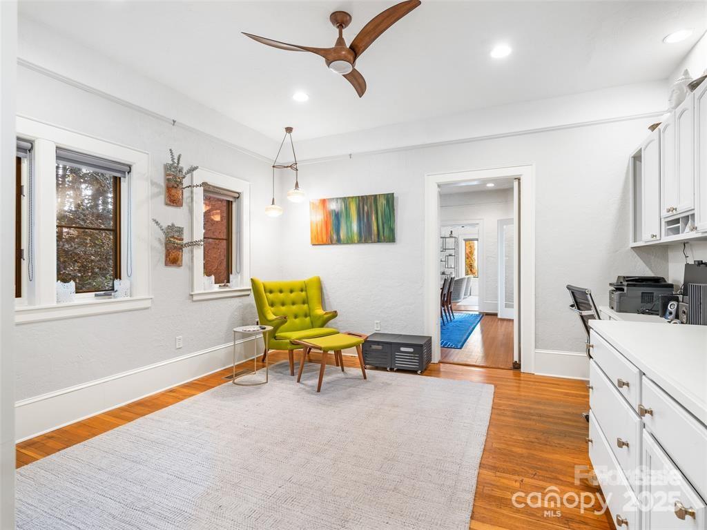 Listing Photo 17
