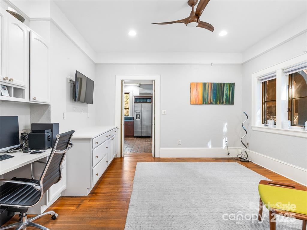 Listing Photo 18