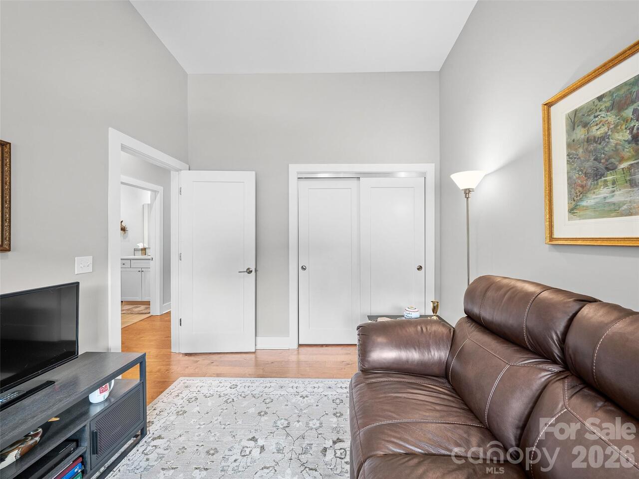 Listing Photo 23