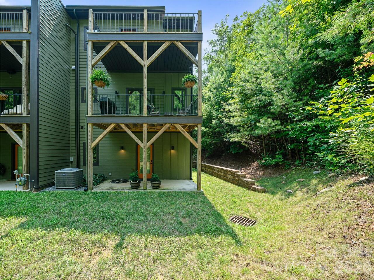 Listing Photo 33