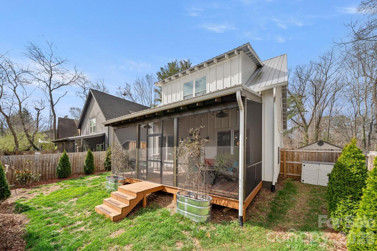 Listing Photo 29