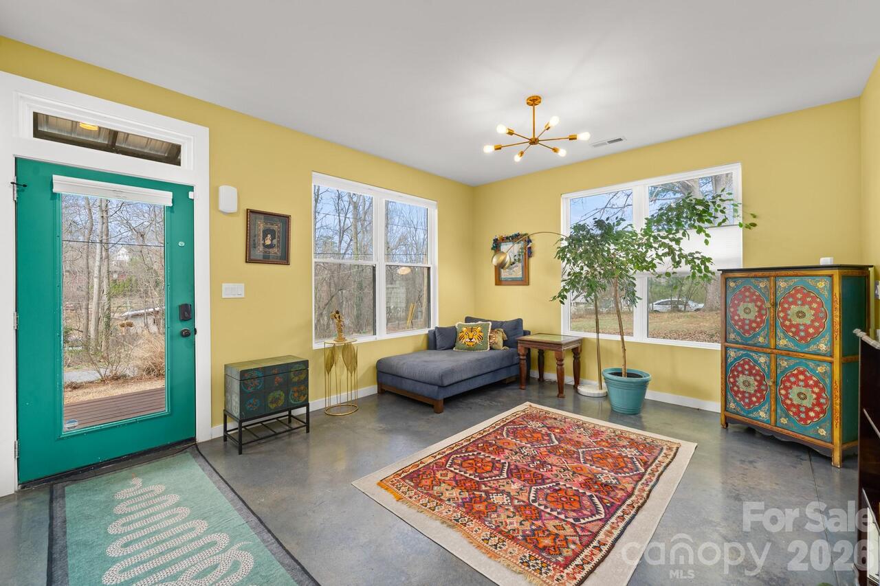 Listing Photo 23