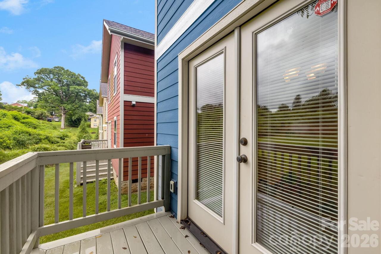 Listing Photo 19