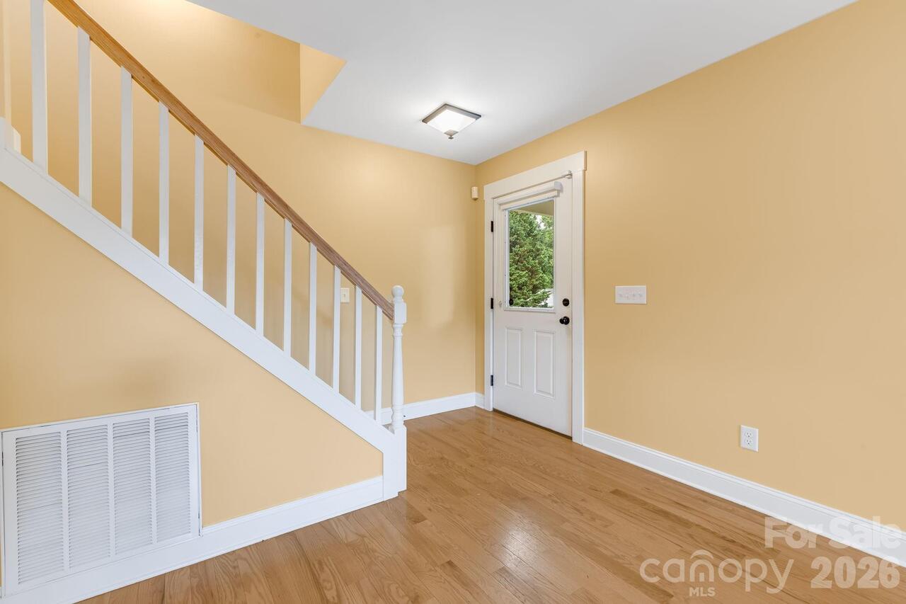 Listing Photo 21