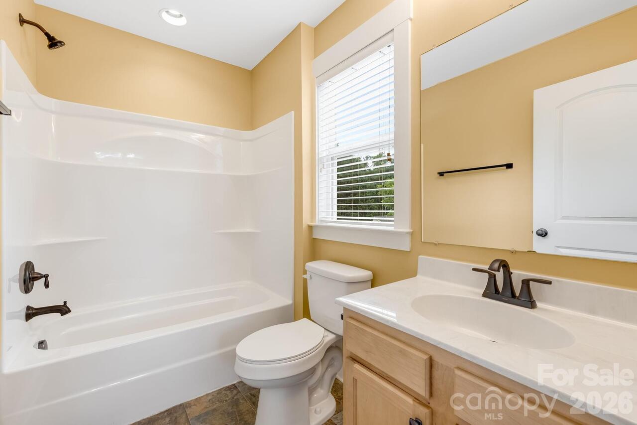 Listing Photo 28