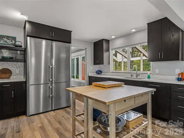 Listing Photo 18