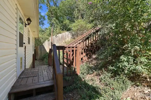 Listing Photo 23