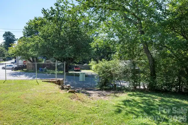 Listing Photo 19