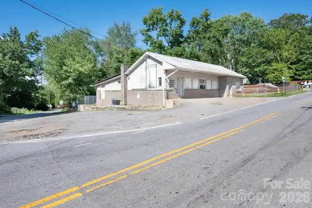 Listing Photo 23
