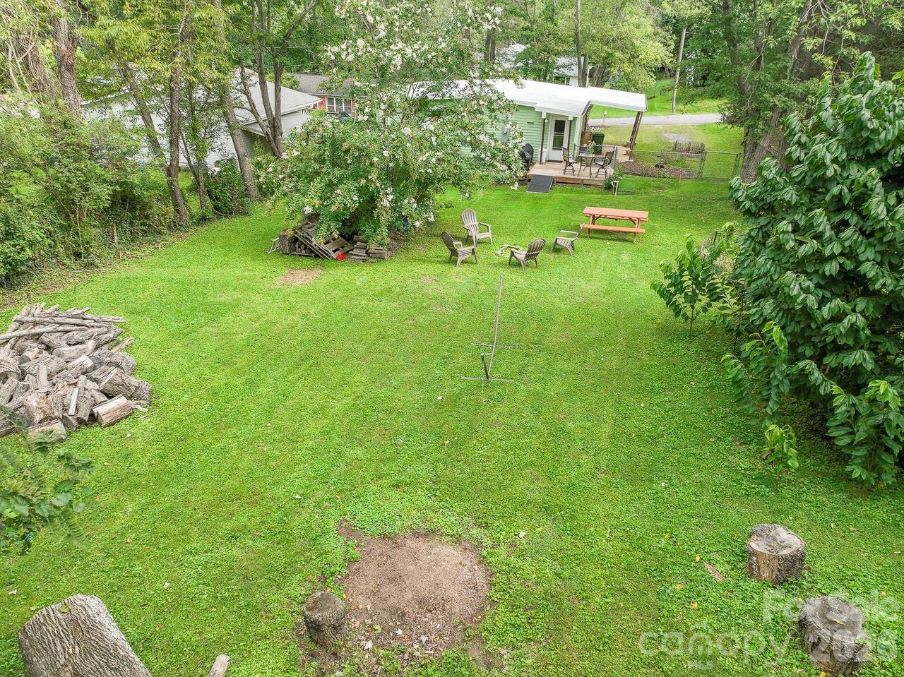 Listing Photo 8