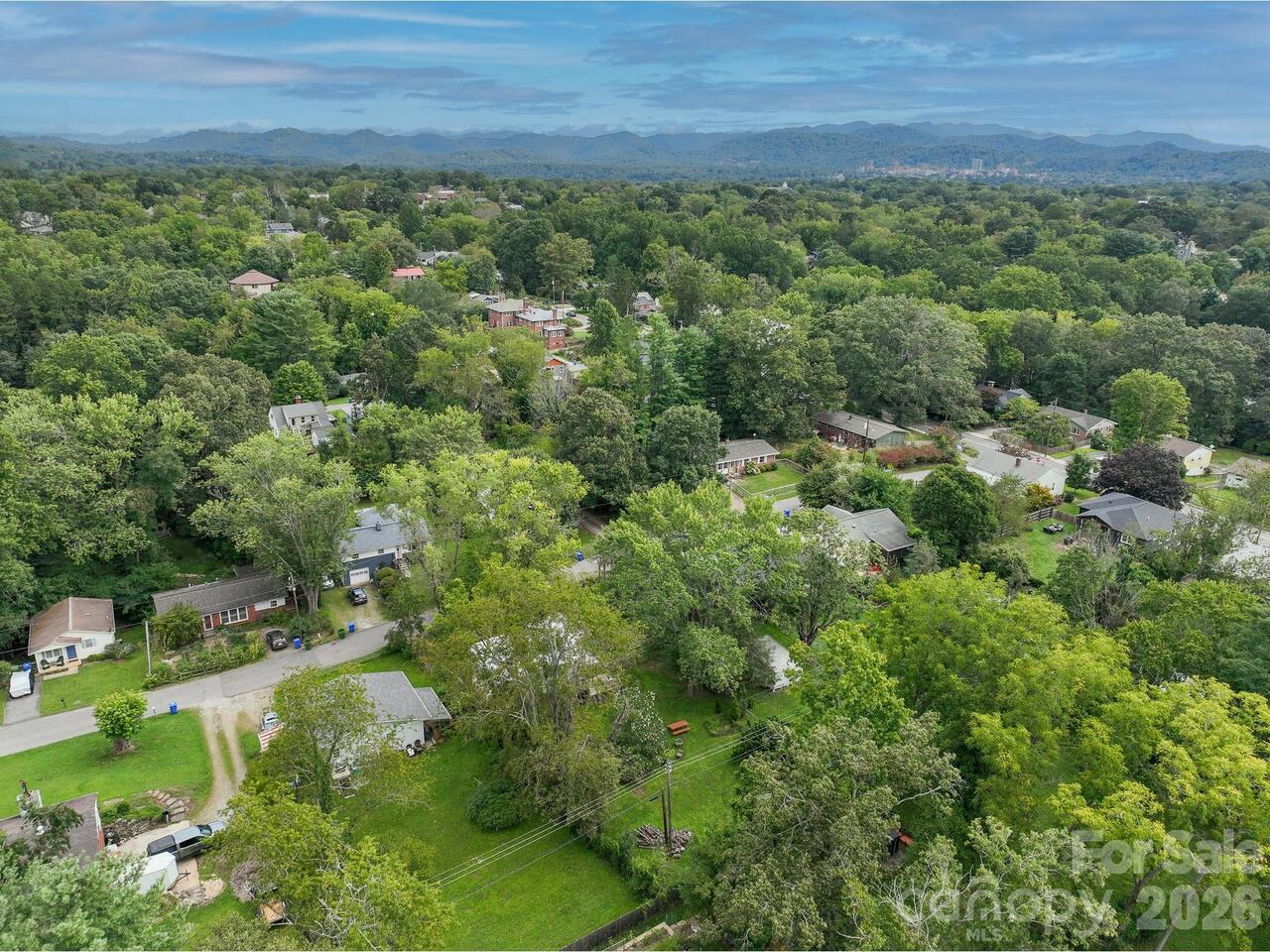 Listing Photo 9