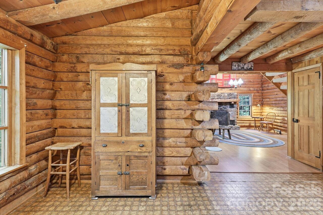 Listing Photo 13