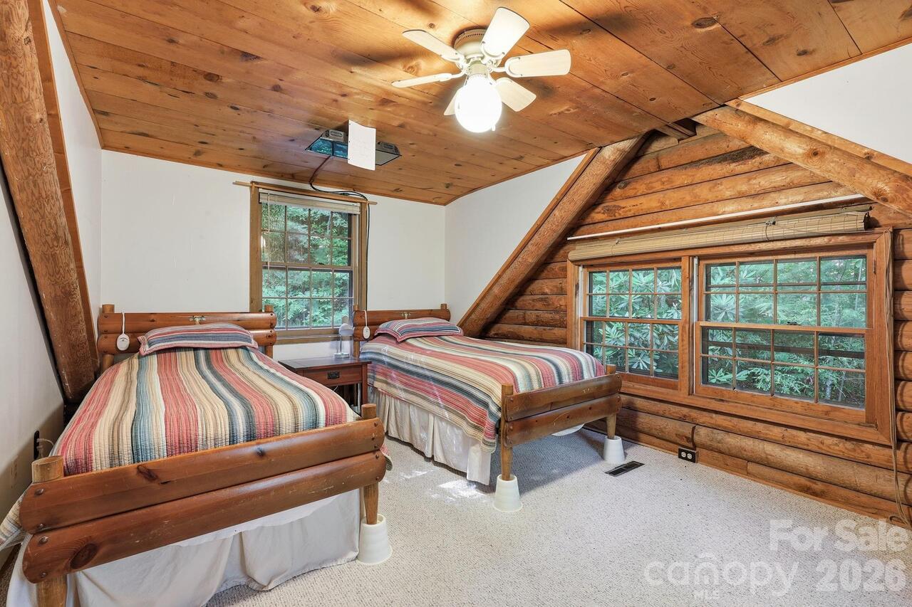 Listing Photo 19