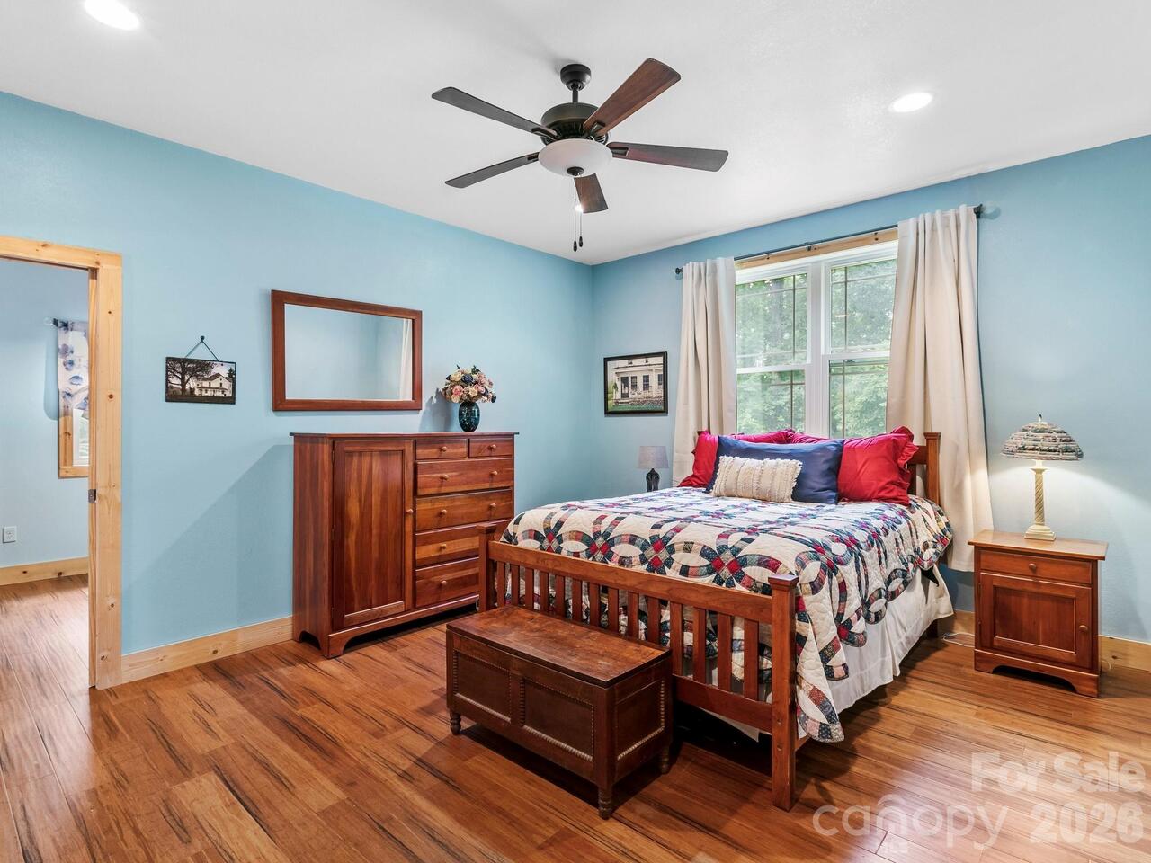 Listing Photo 15